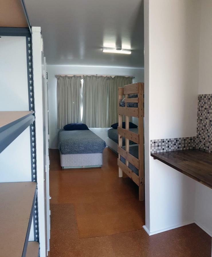 Bunkers Backpackers Hostel Busselton Exterior photo